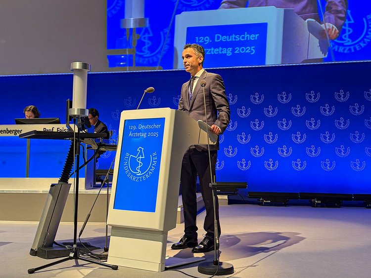 PD Dr. med. Peter Bobbert, Präsident der Ärztekammer Berlin