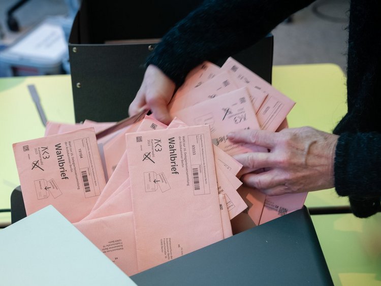 Kammerwahl 2023: Öffnen der Wahlbriefe