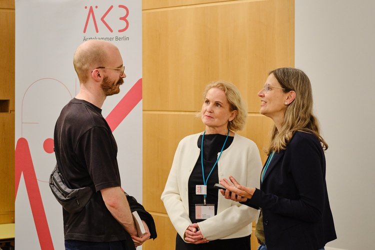 Im Gespräch in der Ärztekammer Berlin