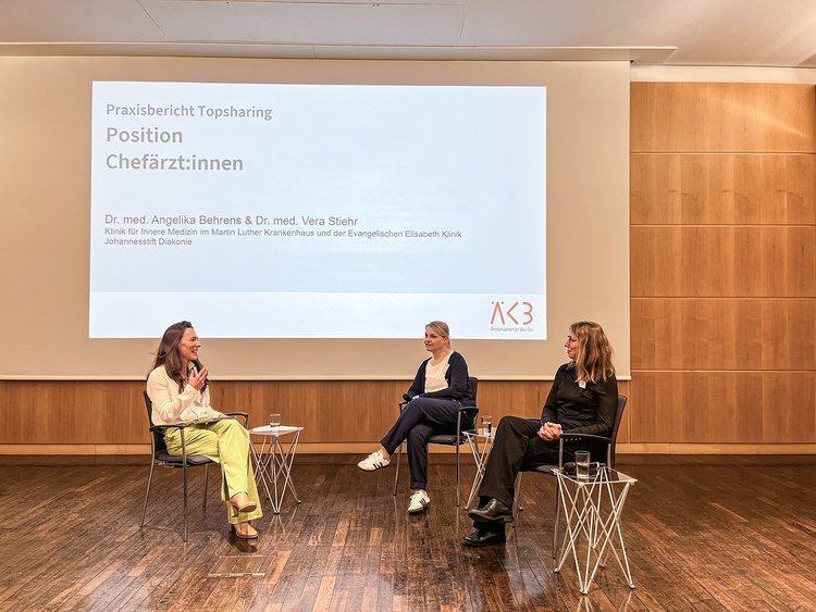 Diskussionsrunde zum Thema Topsharing in der Ärztekammer Berlin